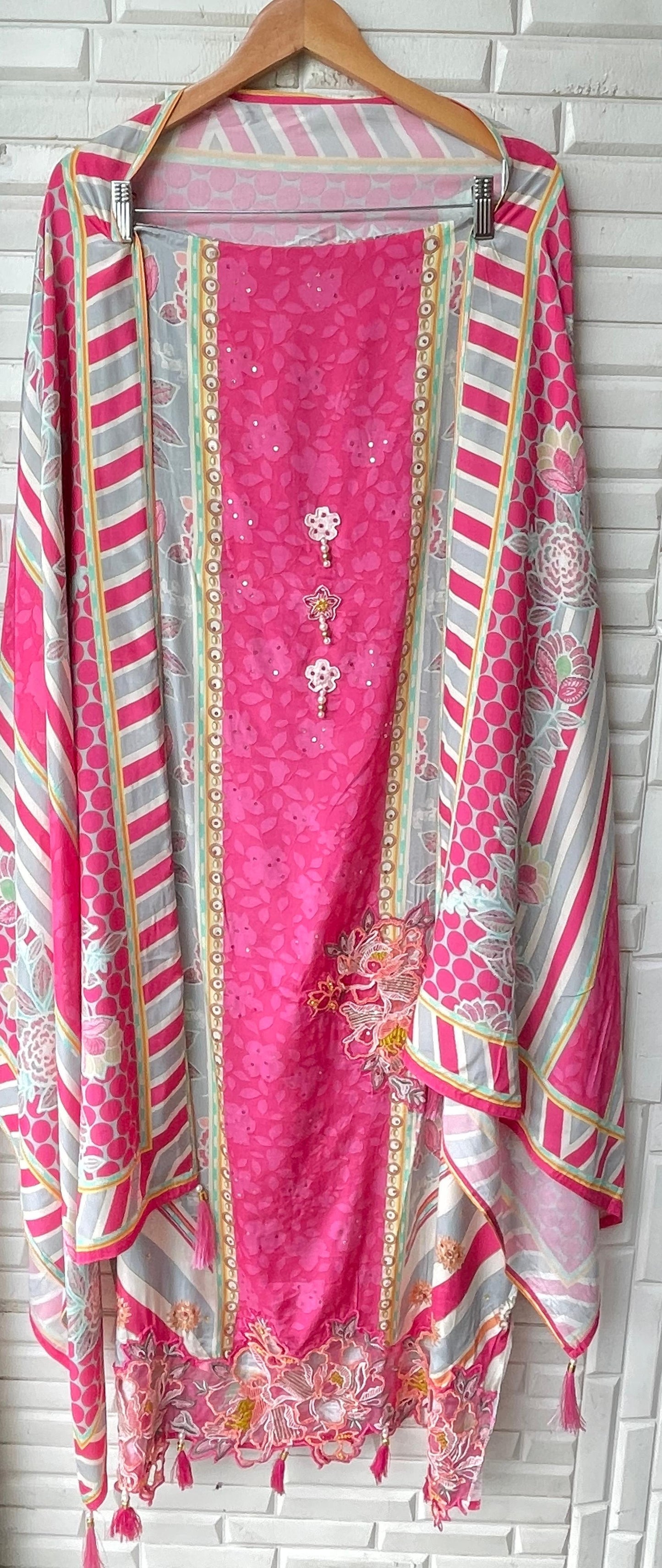 Muslin unstitched ladies suit Rc17479