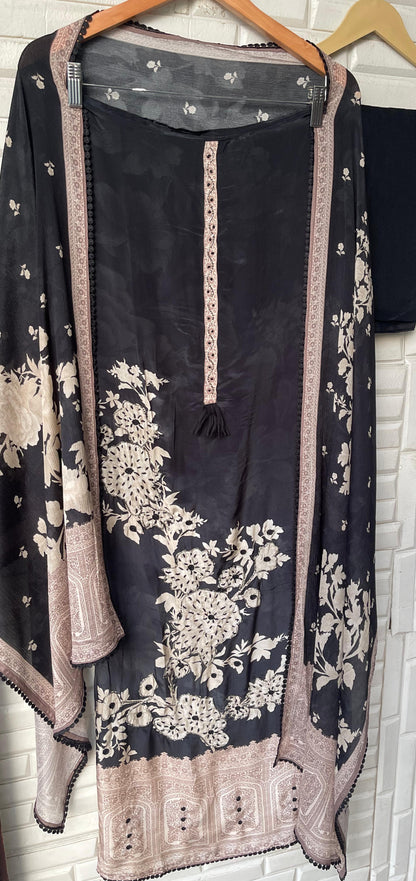 Crepe unstitched ladies suit Rc17695