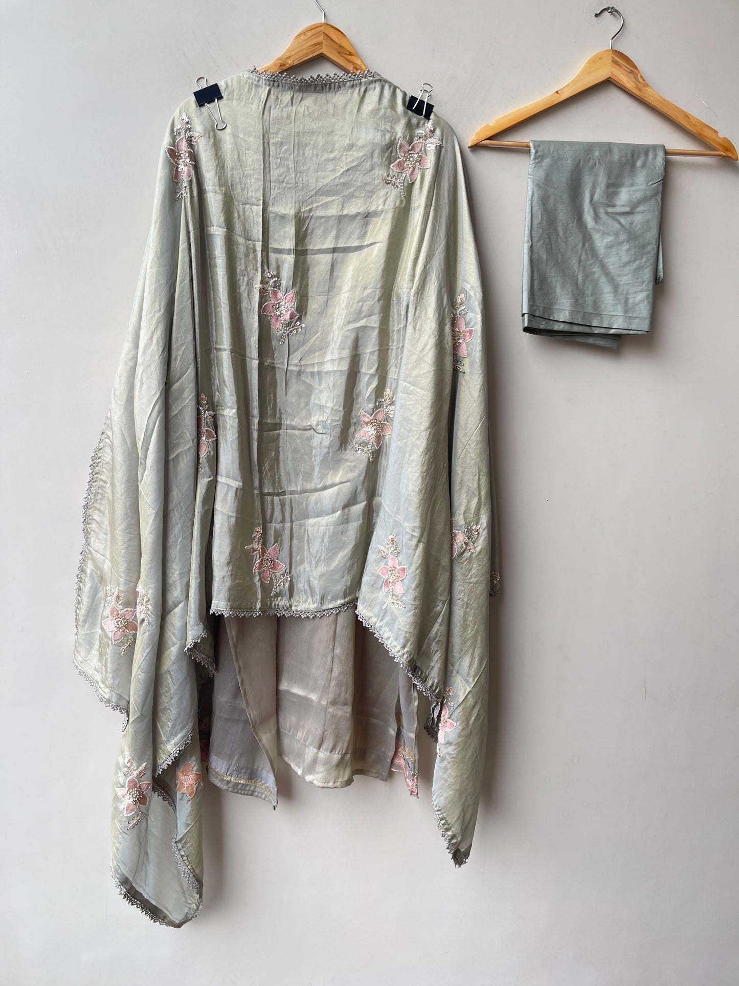 Pure shimmer giraffe silk unstitched ladies suit Rc19170 (a)