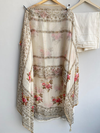 Organza printed unstitched ladies suit Rc18538