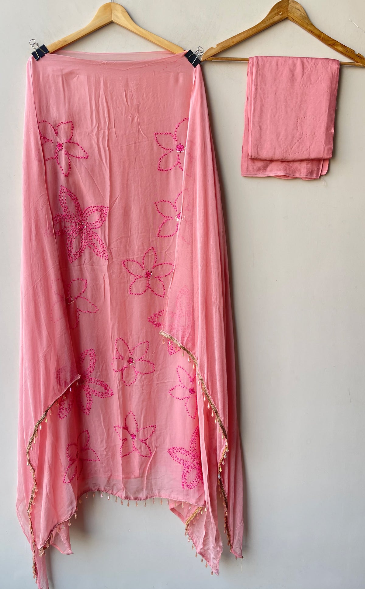 Elegant Organza Tuile Resham Embroidered Unstitched Suit Set