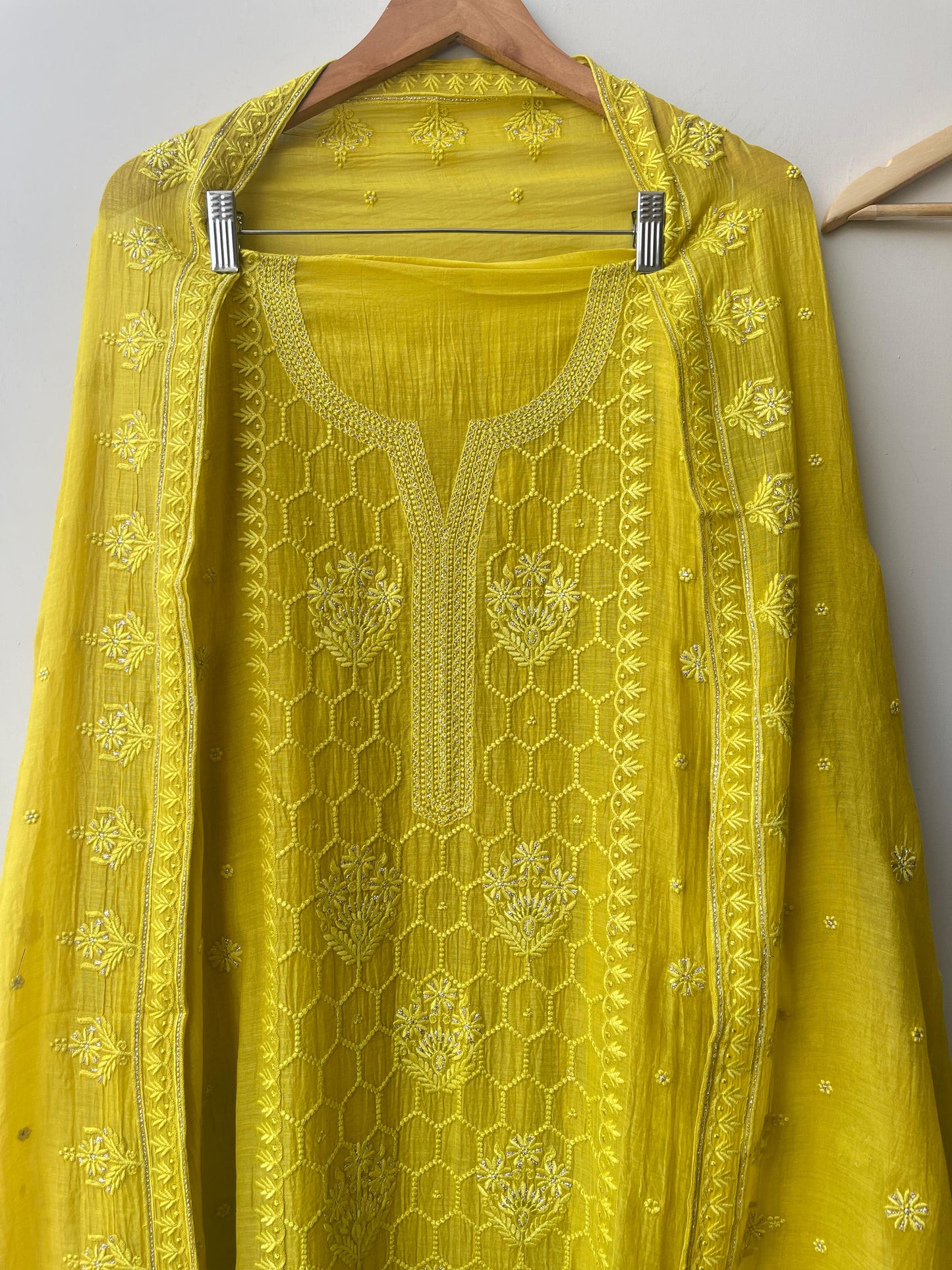 Pure Mul Chanderi Ladies Unstitched Suit RC-18794 (a) – view 4