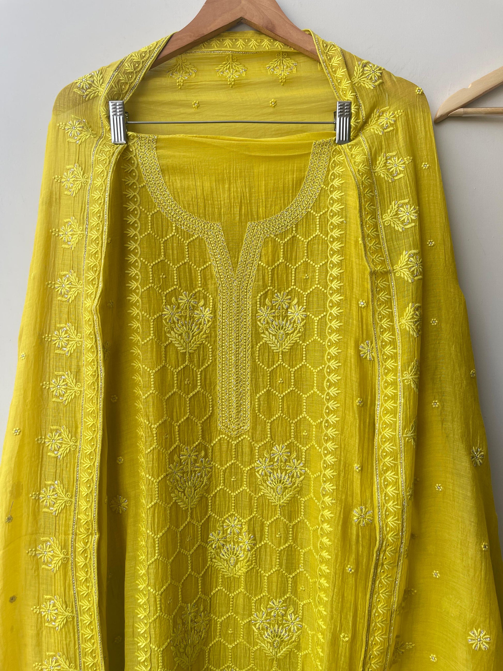 Pure Mul Chanderi Ladies Unstitched Suit RC-18794 (a) – view 4