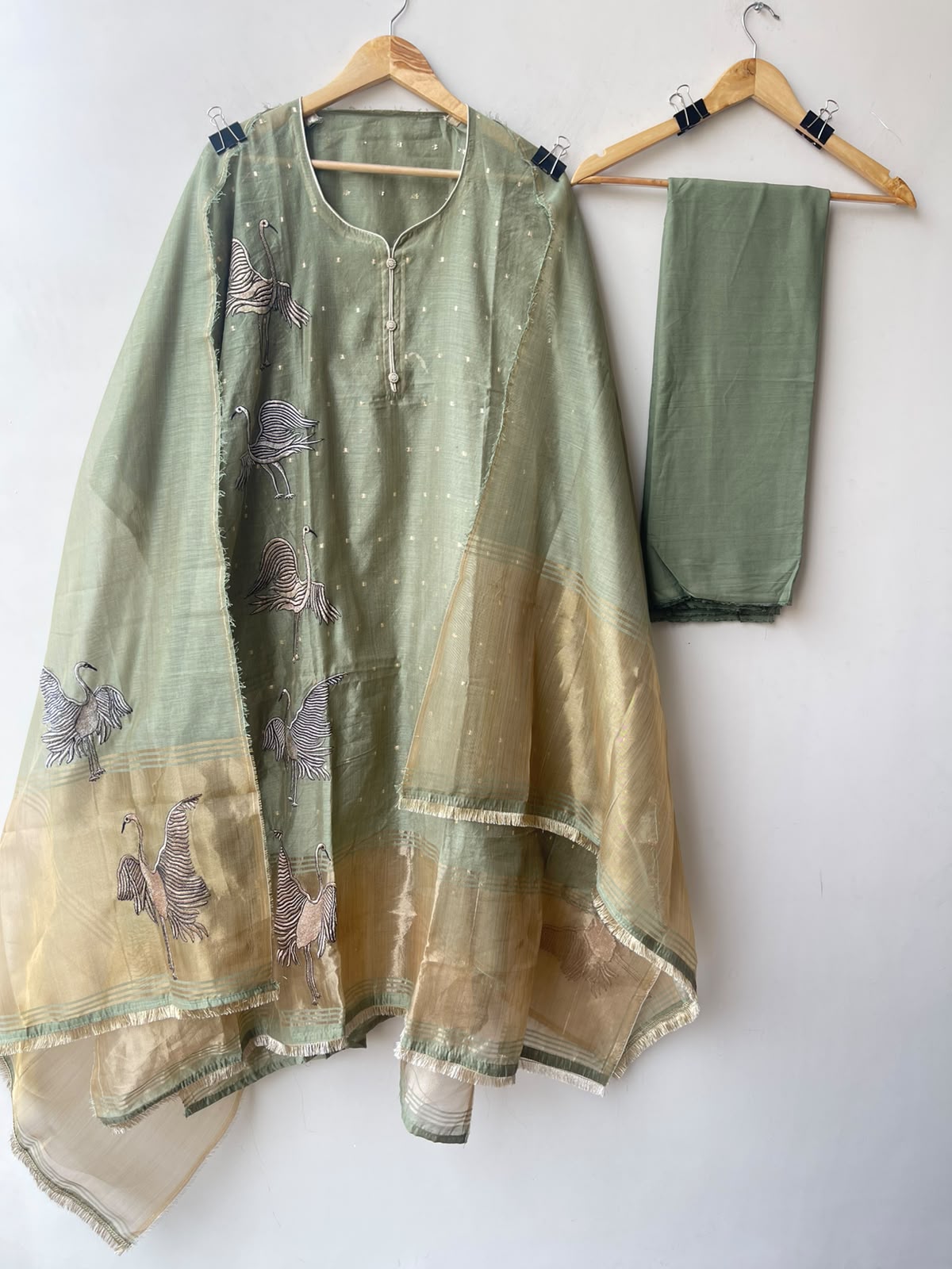 Banarasi shimmer mul chanderi unstitched ladies suit Rc19262 (b)