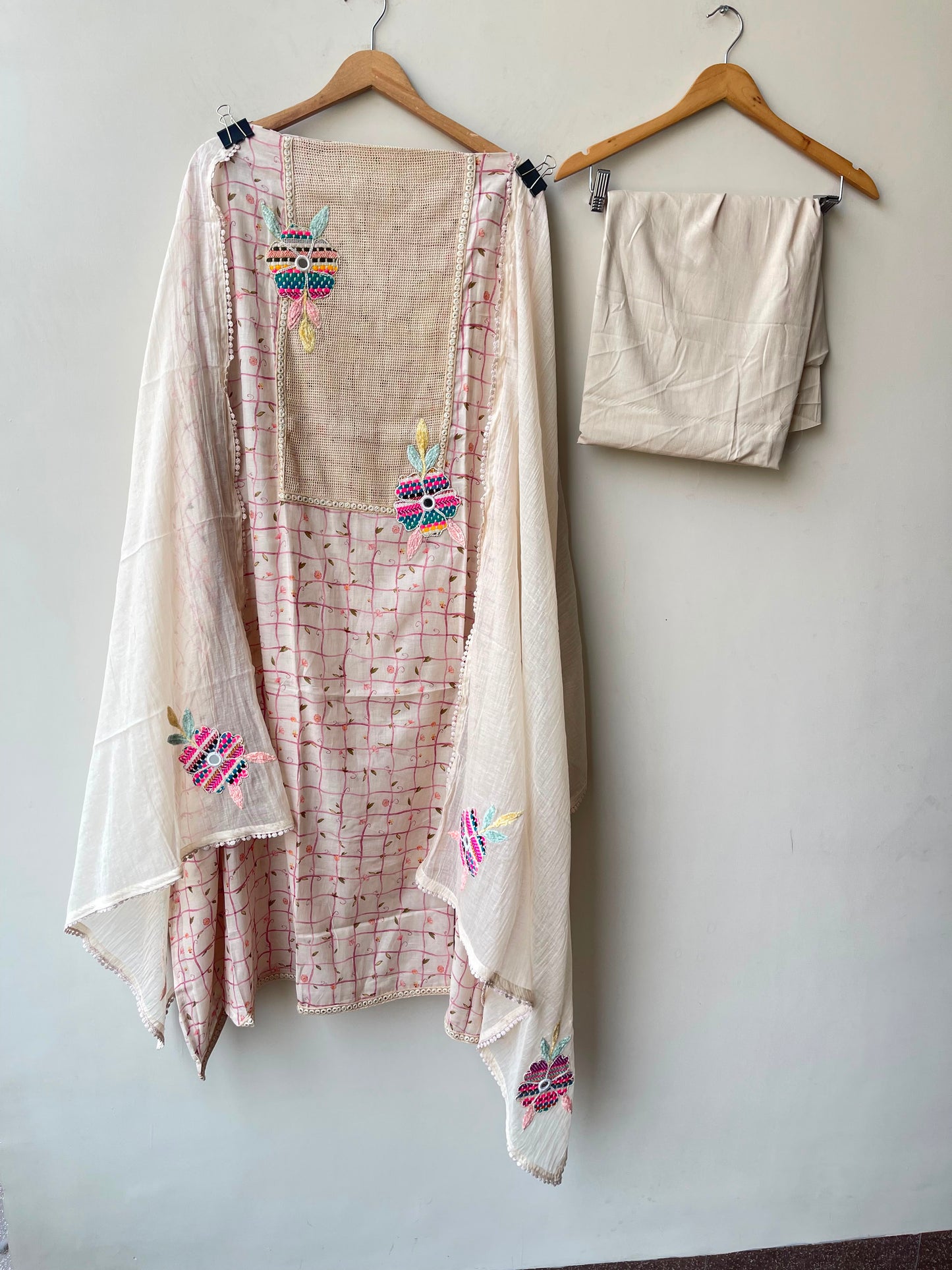 Mul chanderi printed ladies unstitched suit Rc19048 (b)