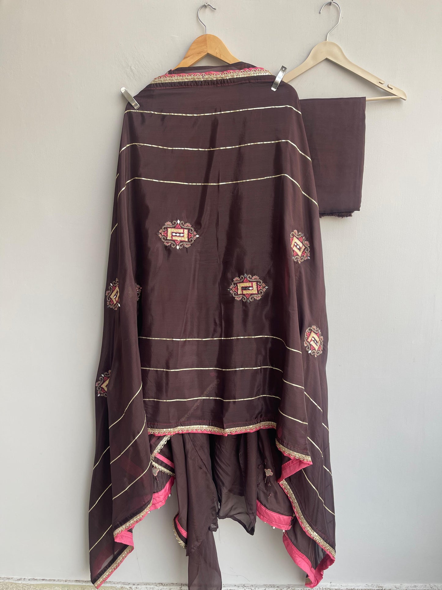 Satin silk unstitched ladies suit Rc18316