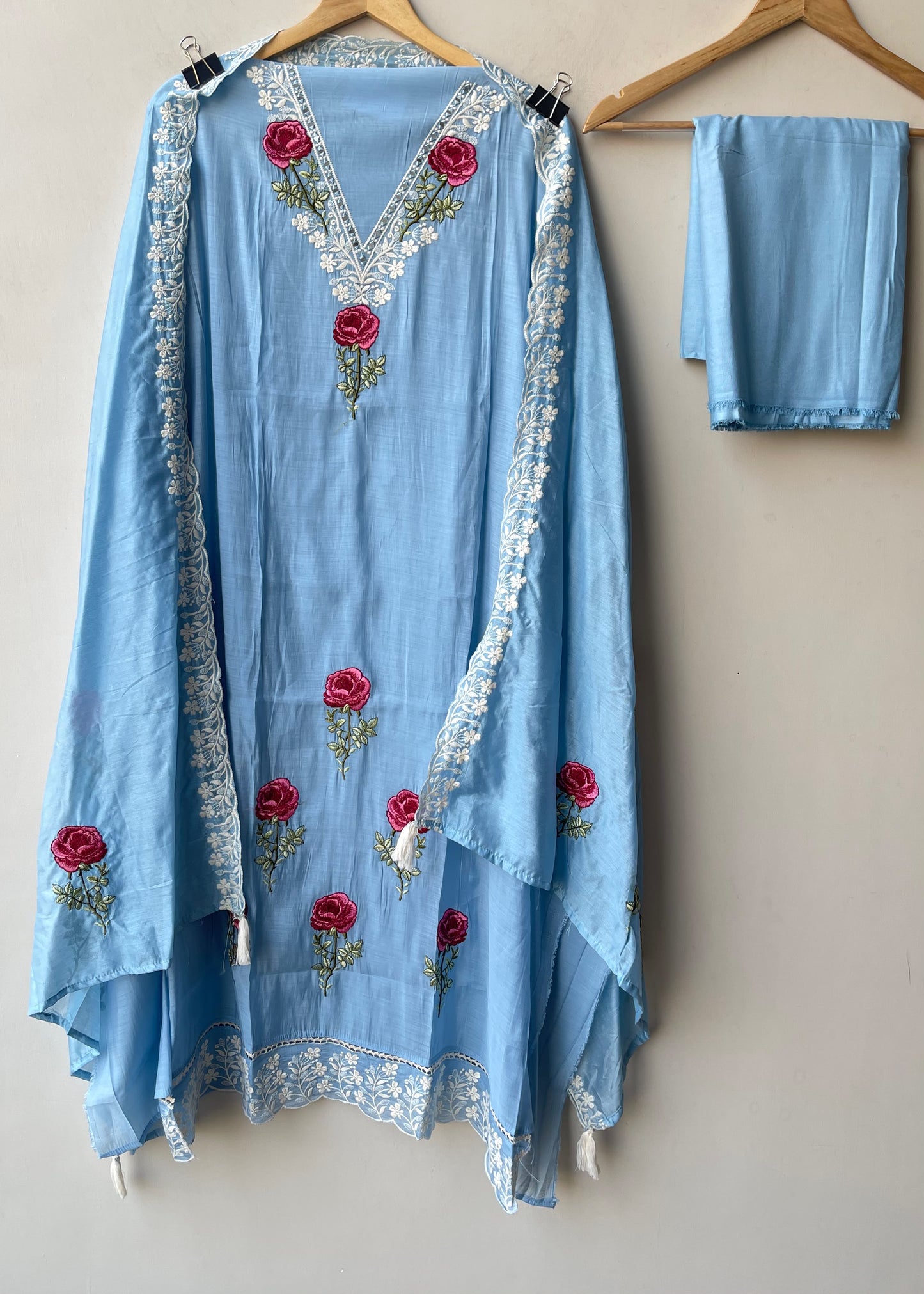 Mul chanderi unstitched ladies suit Rc19314