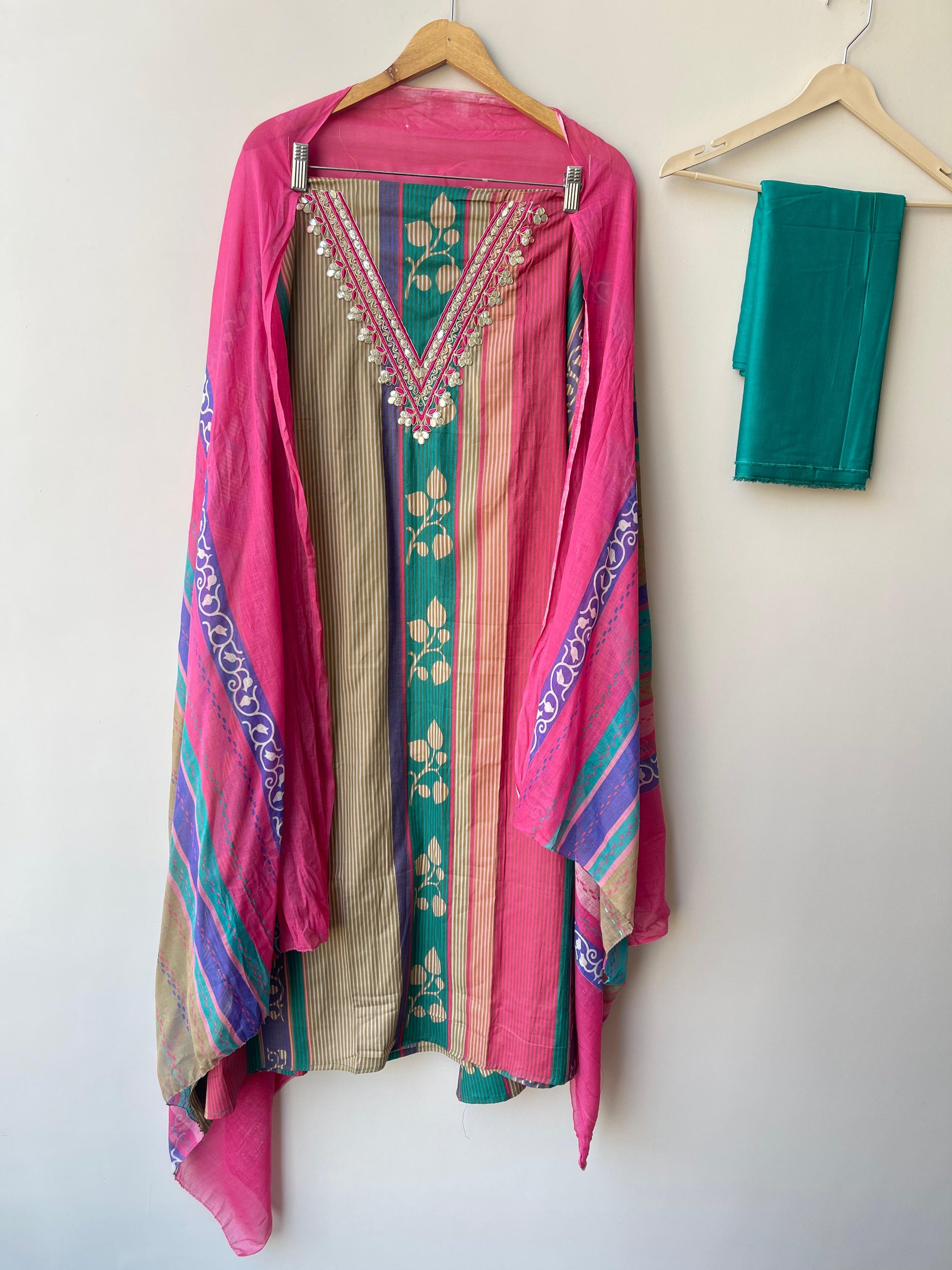 Cotton Printed Unstitched Ladies Suit RC18670 – view 7