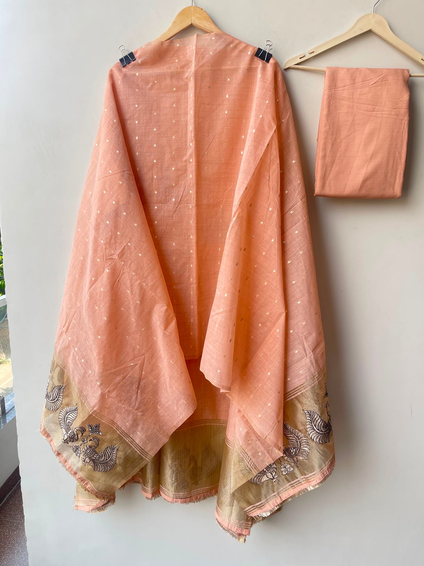 Self Banarasi mul chanderi unstitched ladies suit Rc19067 (a)