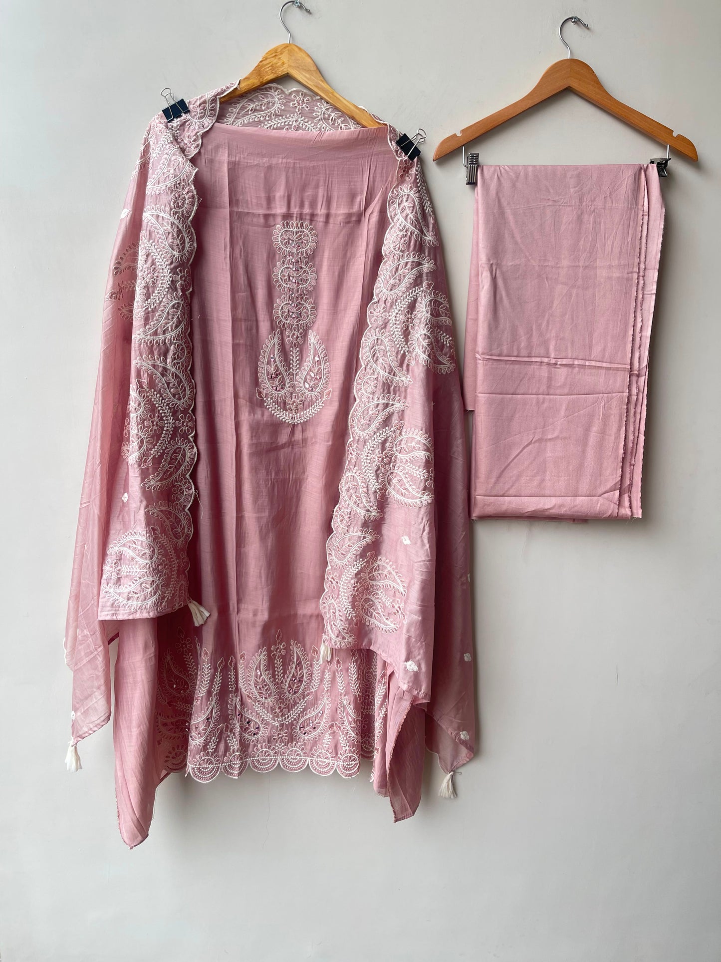 Mul chanderi unstitched ladies suit Rc19038