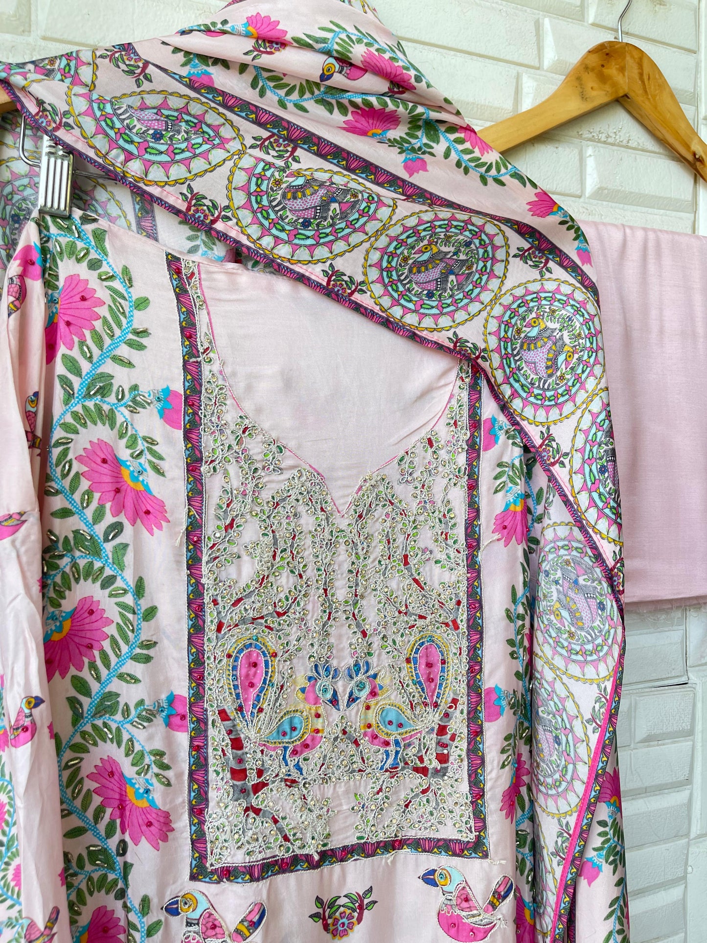 Crape satin unstitched ladies suit Rc17755