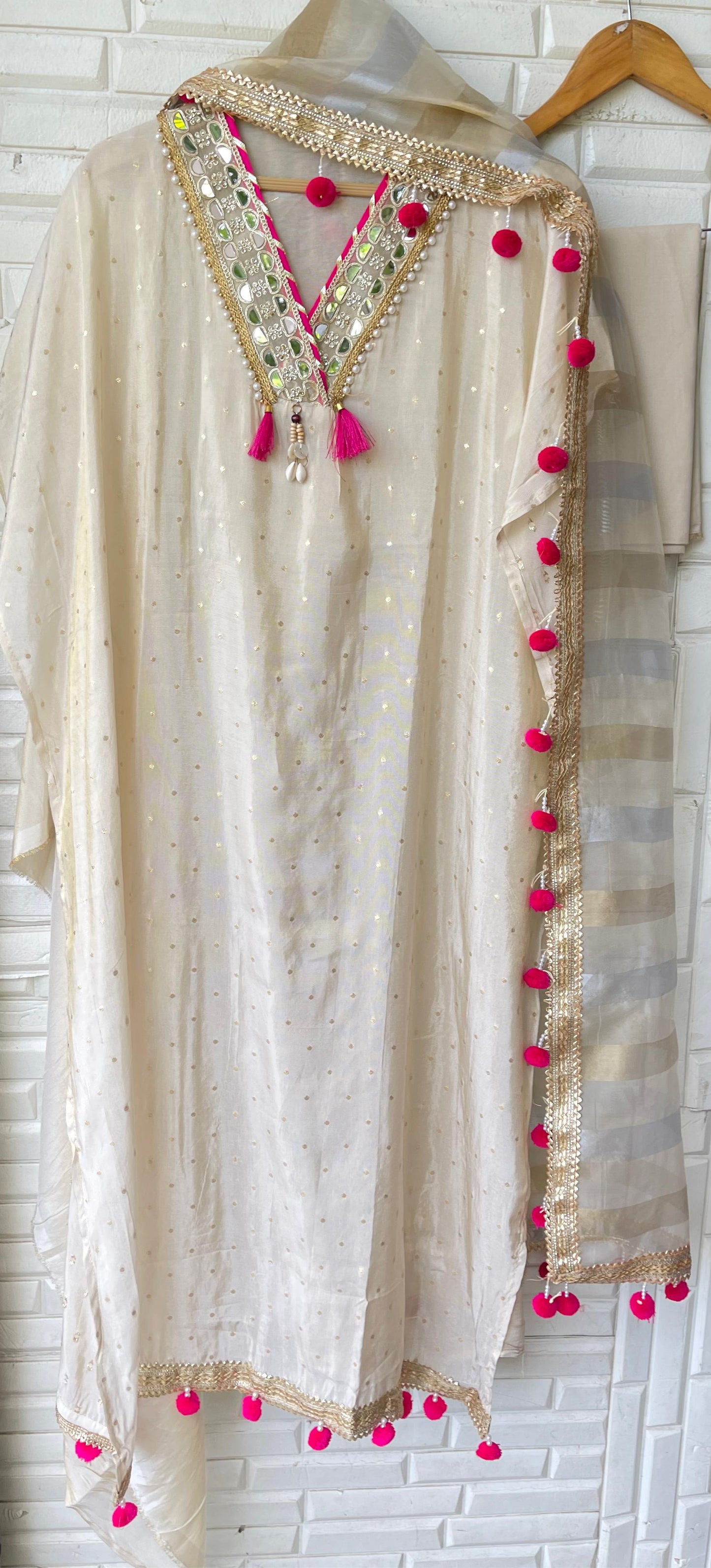 Banarasi shimmer silk unstitched ladies suit Rc17751