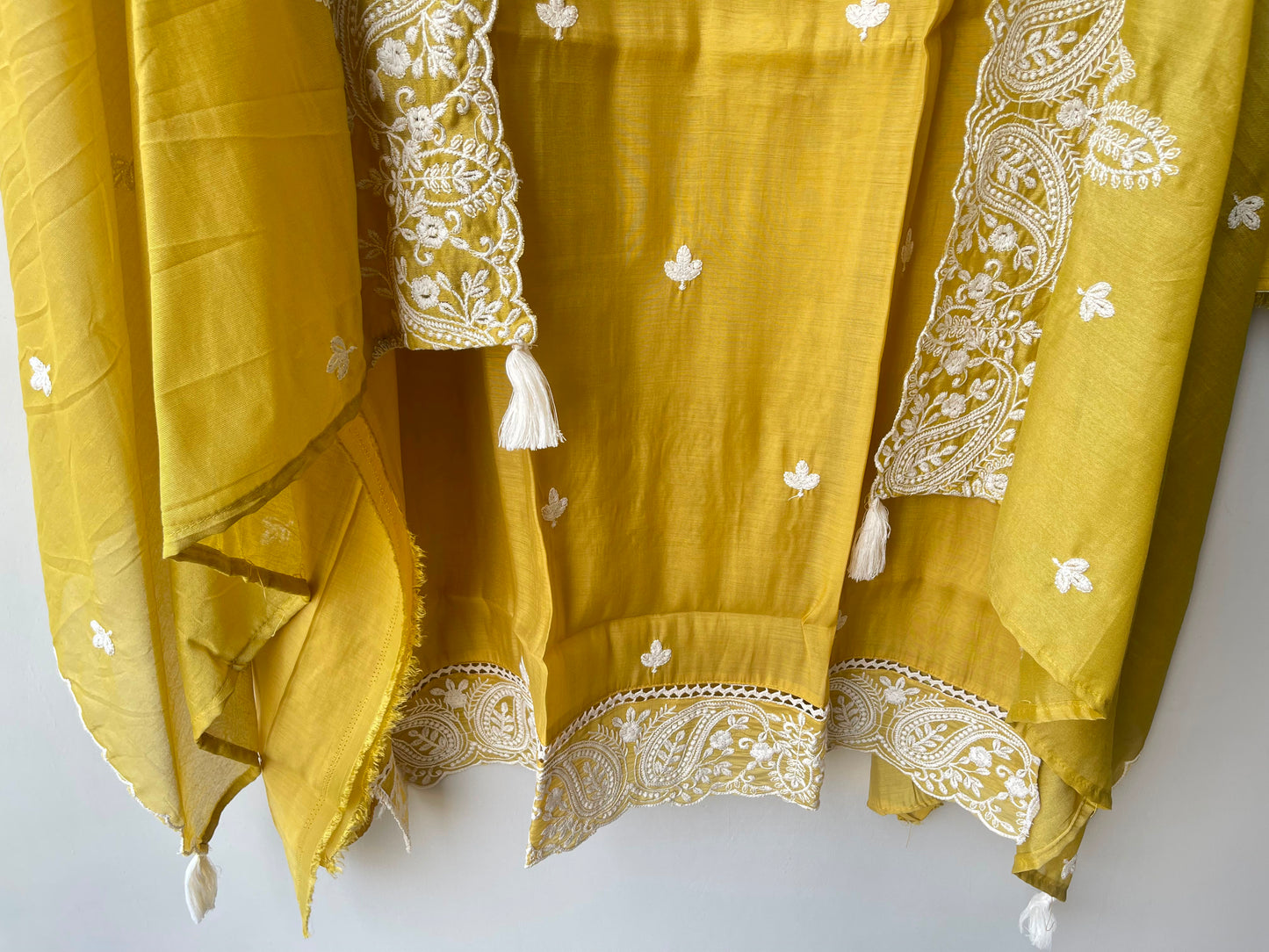 Mul chanderi unstitched ladies suit Rc19094