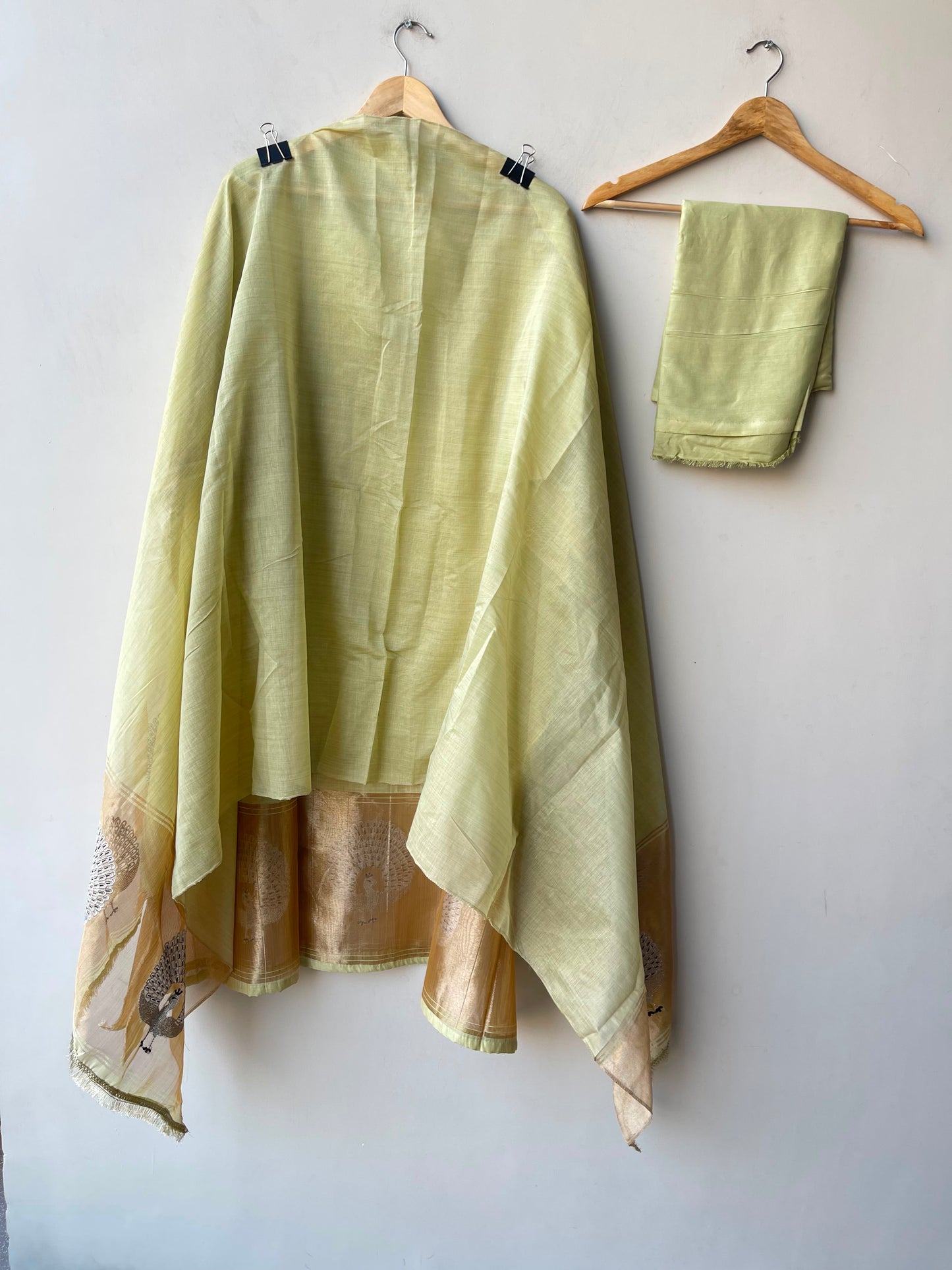 Banarasi mul chanderi ladies unstitched suit Rc19277 (a)