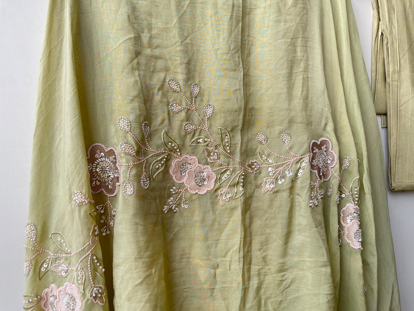 Crepe satin unstitched ladies suit Rc19060 (b)