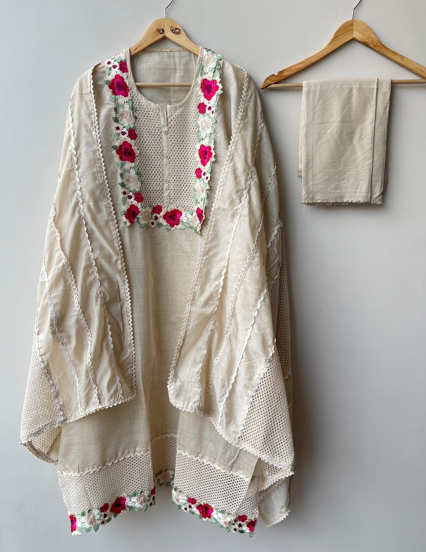 Soft Khadi Linen Unstitched Ladies Suit RC-18772 – view 6