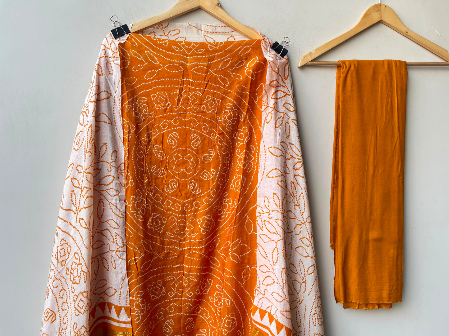 Mul cotton printed unstitched ladies suit Rc19315 (b)