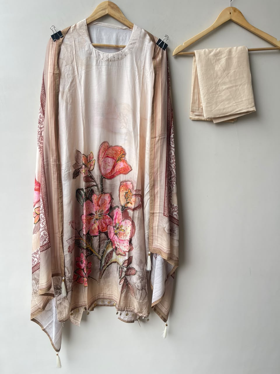 Muslin printed fabric ladies unstitched suit Rc19041