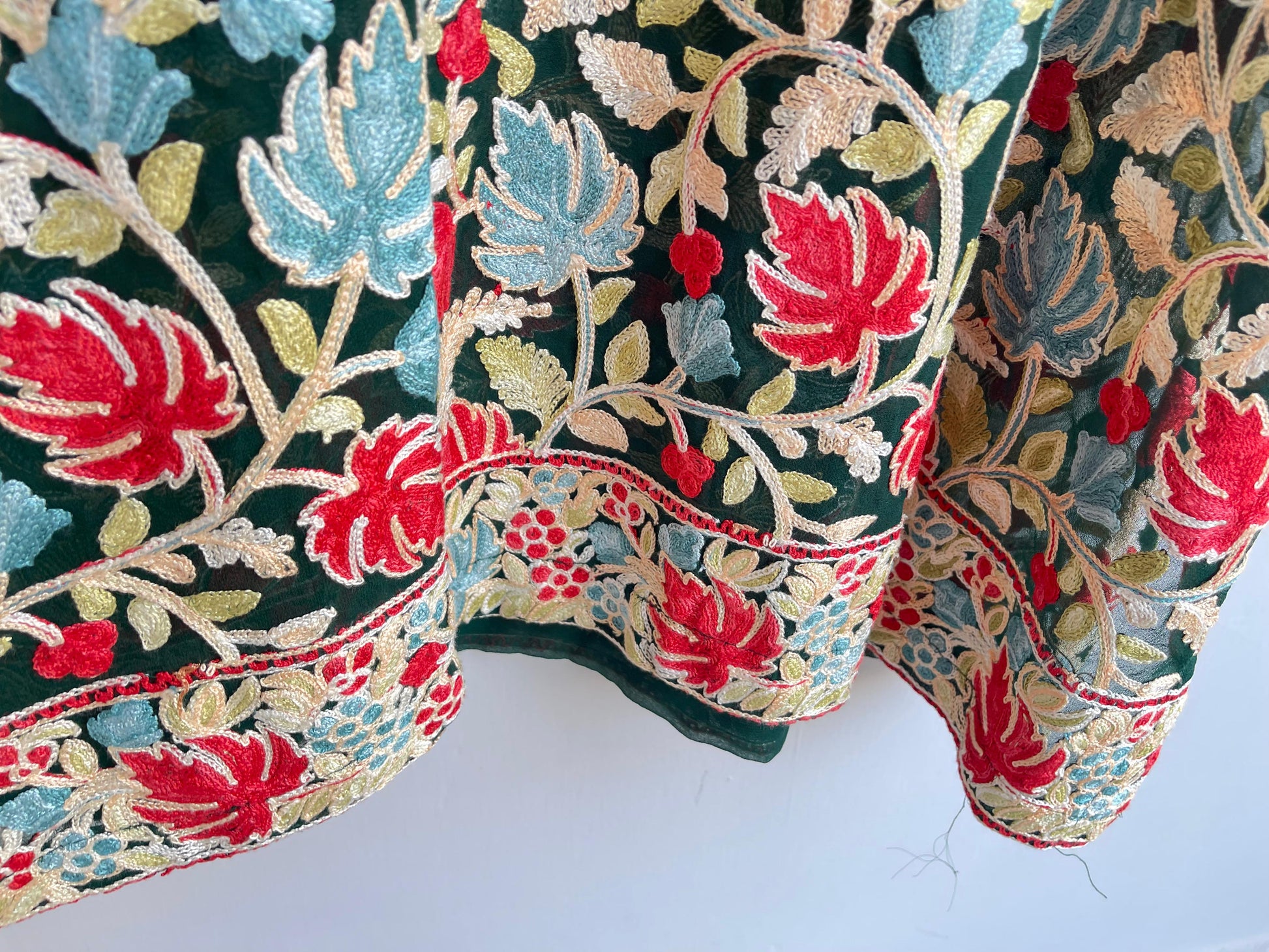 Resham Embroidered Ladies Ready Kurta RC-18427 (a) – view 3