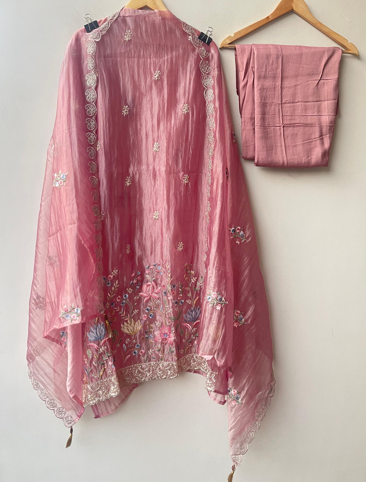 Crushed tissue shimmer ladies unstitched suit