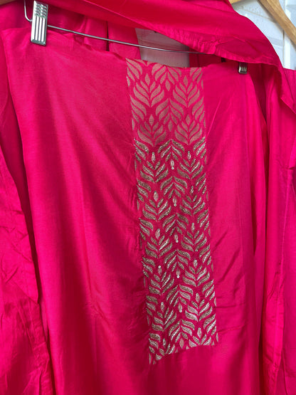 Banarasi silk unstitched ladies suit Rc17686