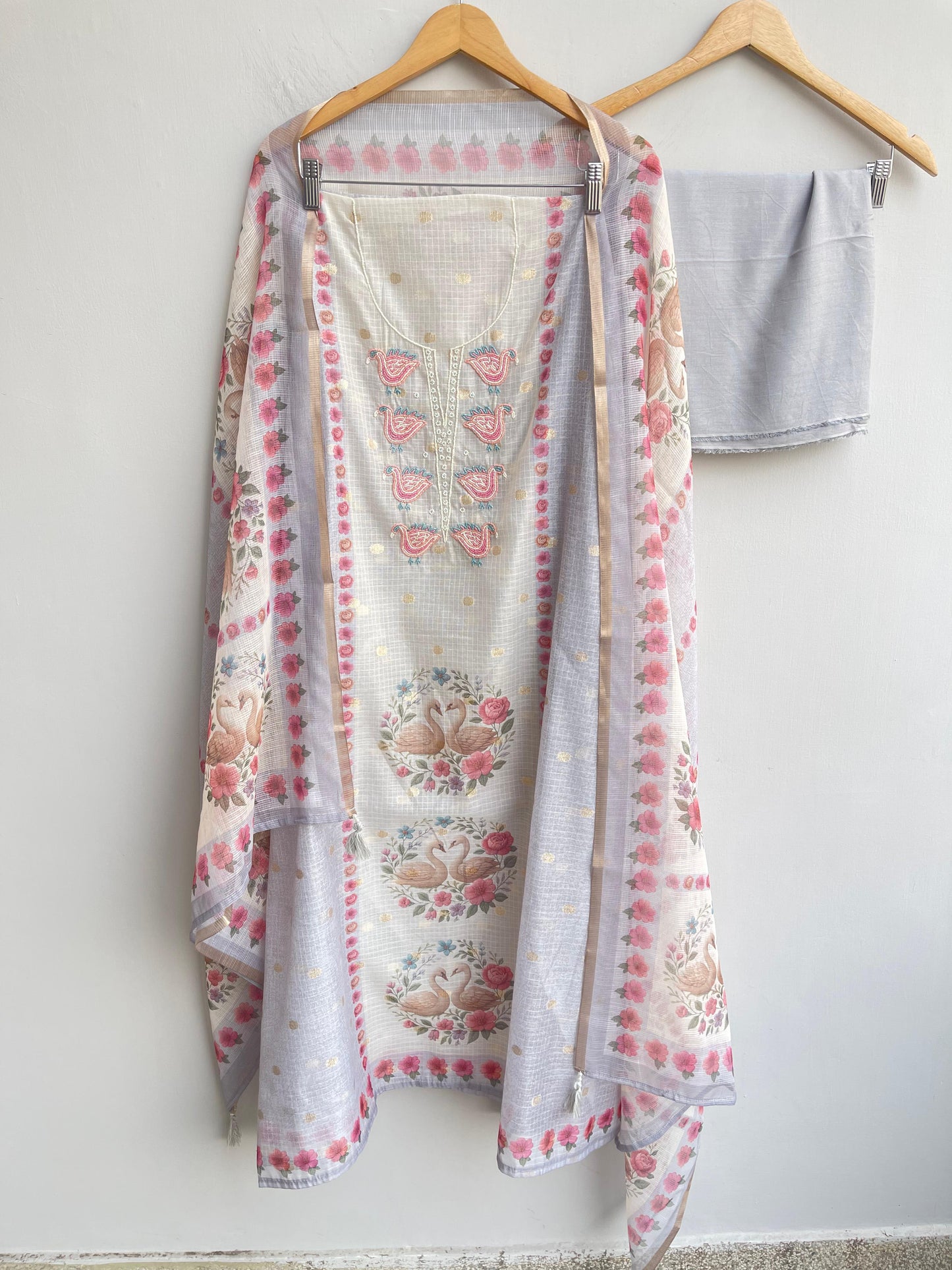 Banarasi kota doriya ladies unstitched suit Rc18438