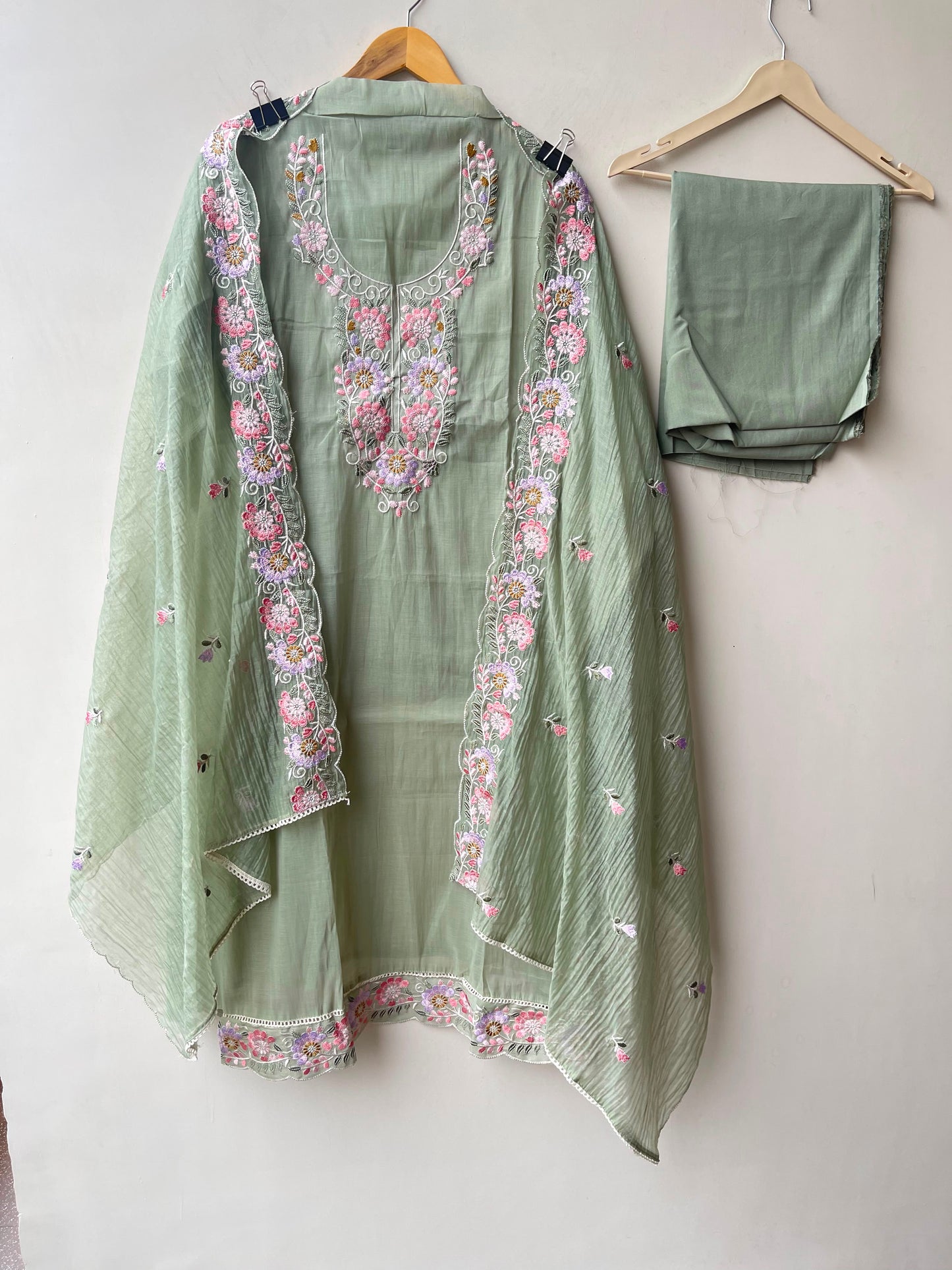 Mul cotton unstitched ladies suit Rc19081
