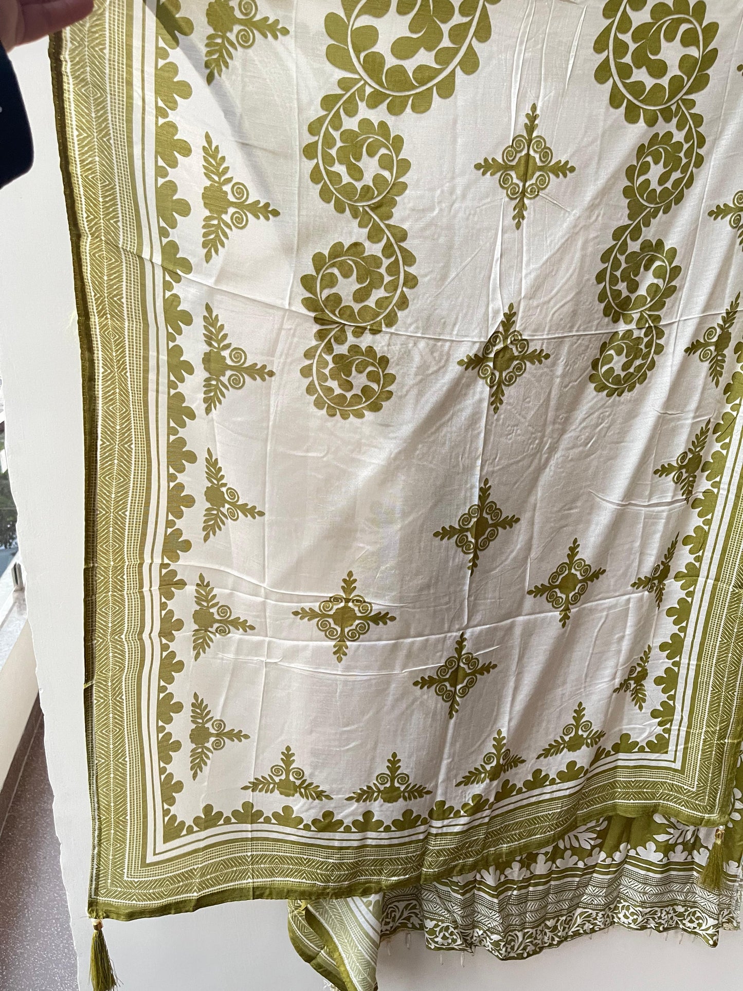 Muslin printed unstitched salwar suit with pearl and sequin resham embroidery – RoyalChicByPriti