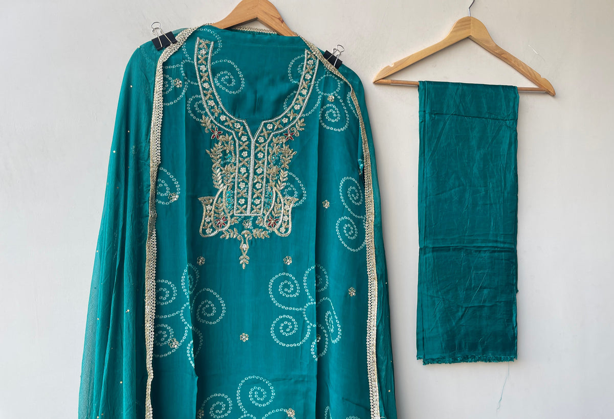Premium Bandani Printed Organza Unstitched 3 Pcs Designer Suit Set