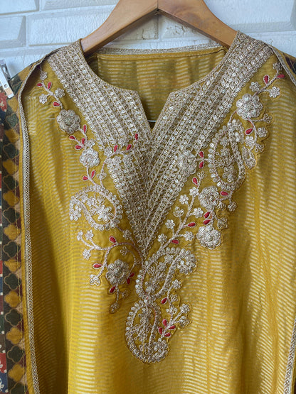 Shimmer silk unstitched ladies suit Rc17827