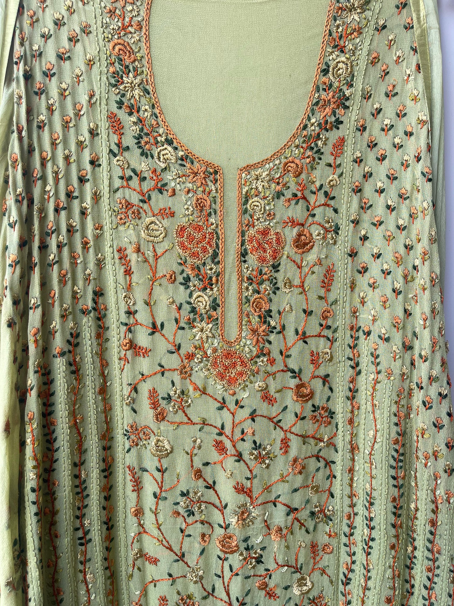 Laknavi Georgette Fabric Ladies Unstitched Suit RC-18831 – view 4