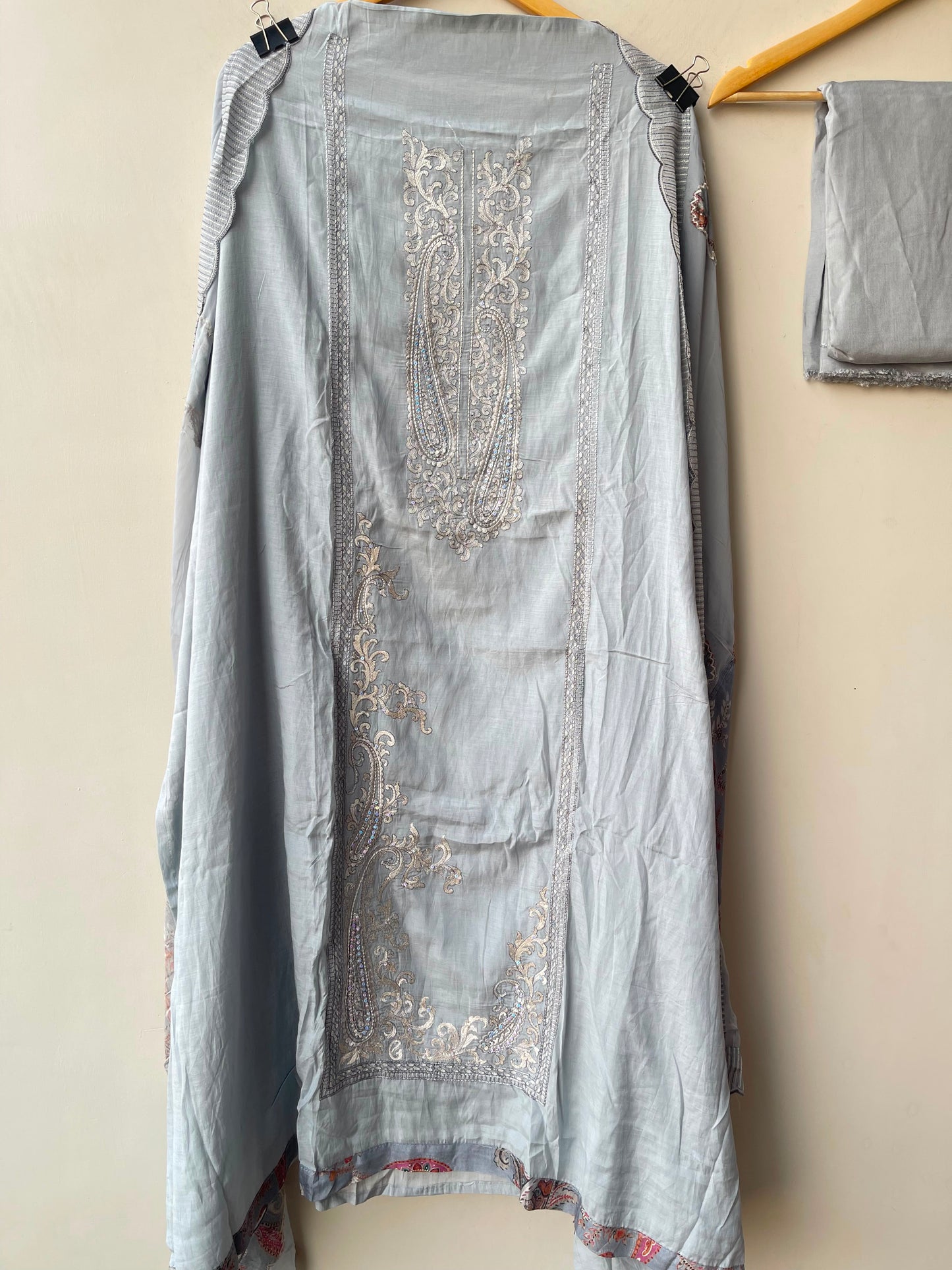 Mul chanderi unstitched ladies suit Rc19119