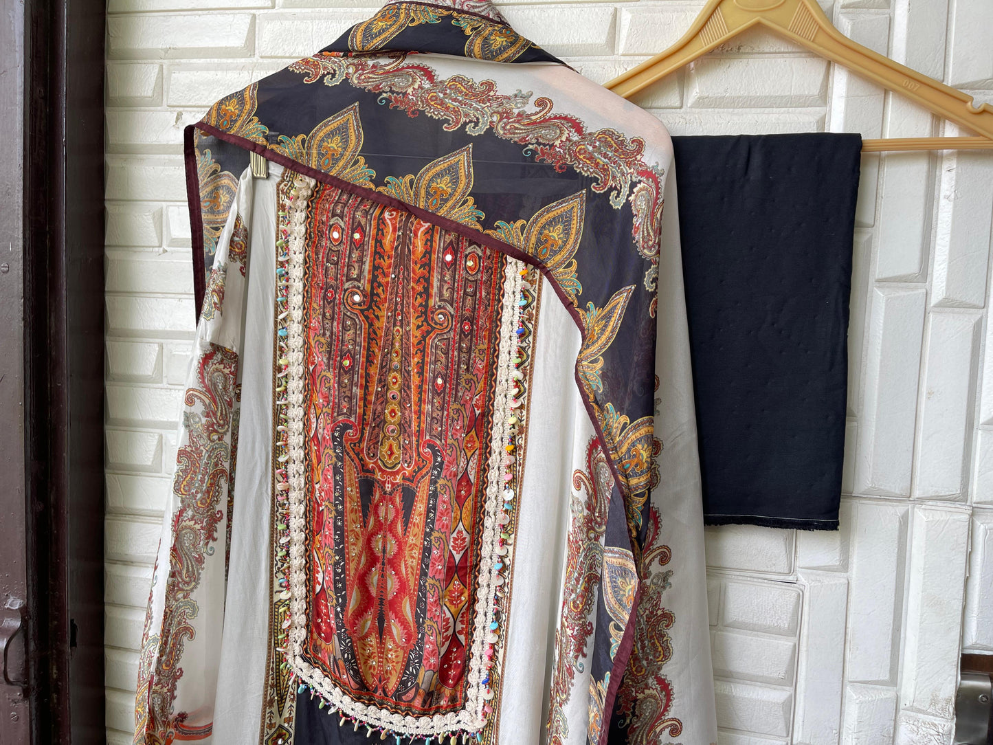 Muslin unstitched ladies suit Rc17433