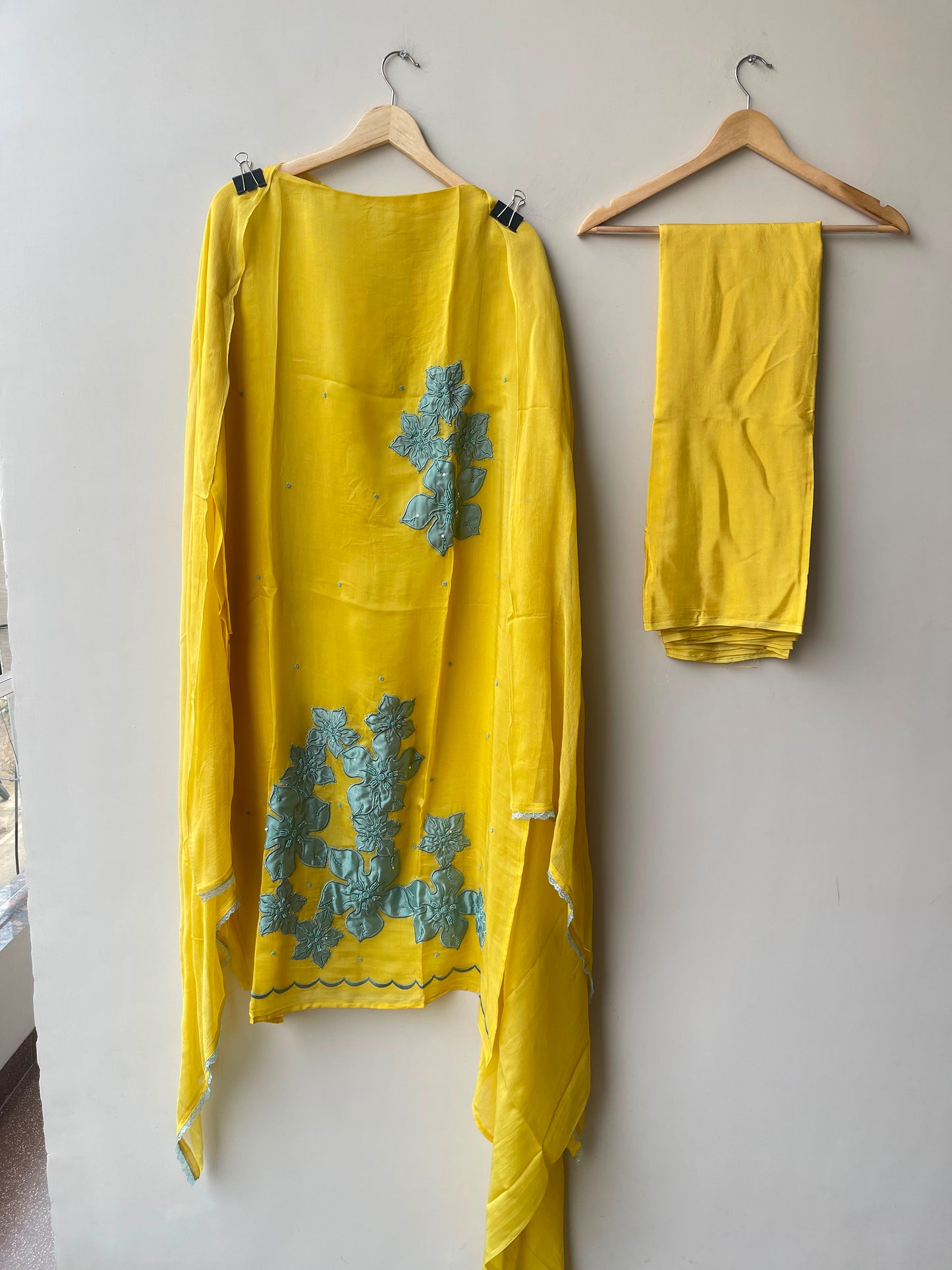 Mul chanderi unstitched ladies suit Rc18989
