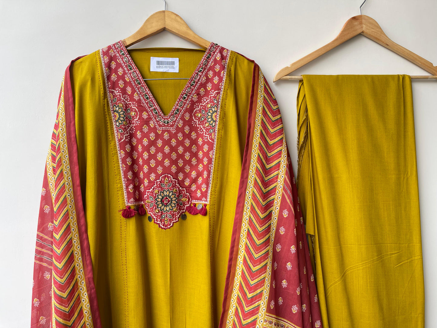 Cotton Printed Unstitched Ladies Suit RC-18637 (b)