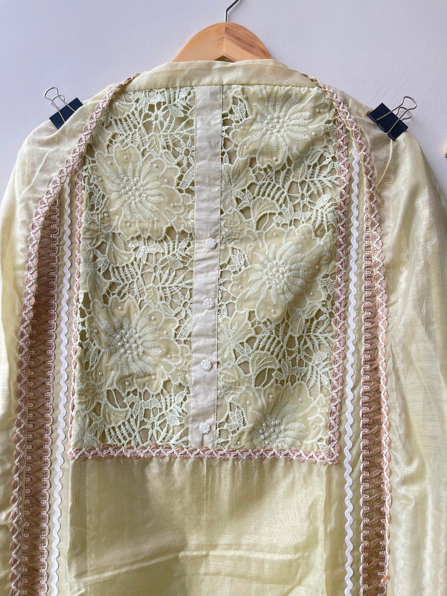 Mul chanderi unstitched ladies suit Rc18969 (b)