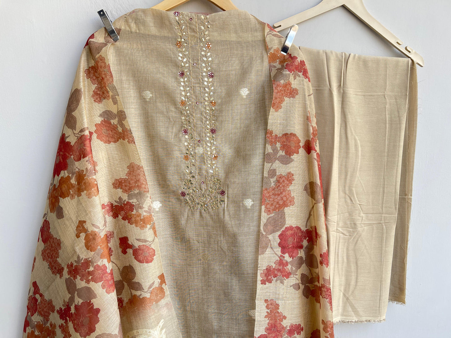 Mul Chanderi Unstitched Ladies Suit RC-18450 (a)