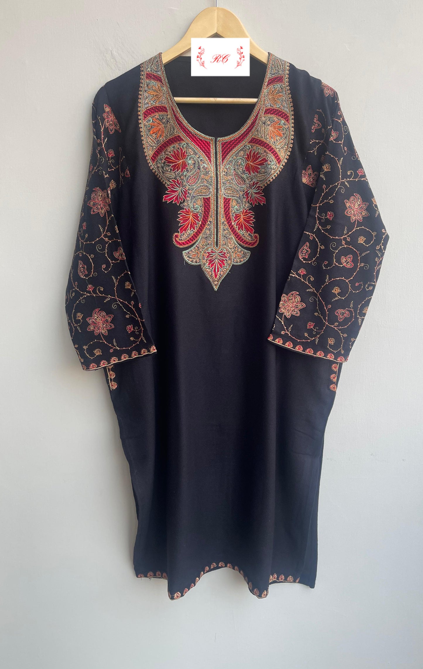 Kashmiri pheron readymade ladies kurta only Rc18108 (a)