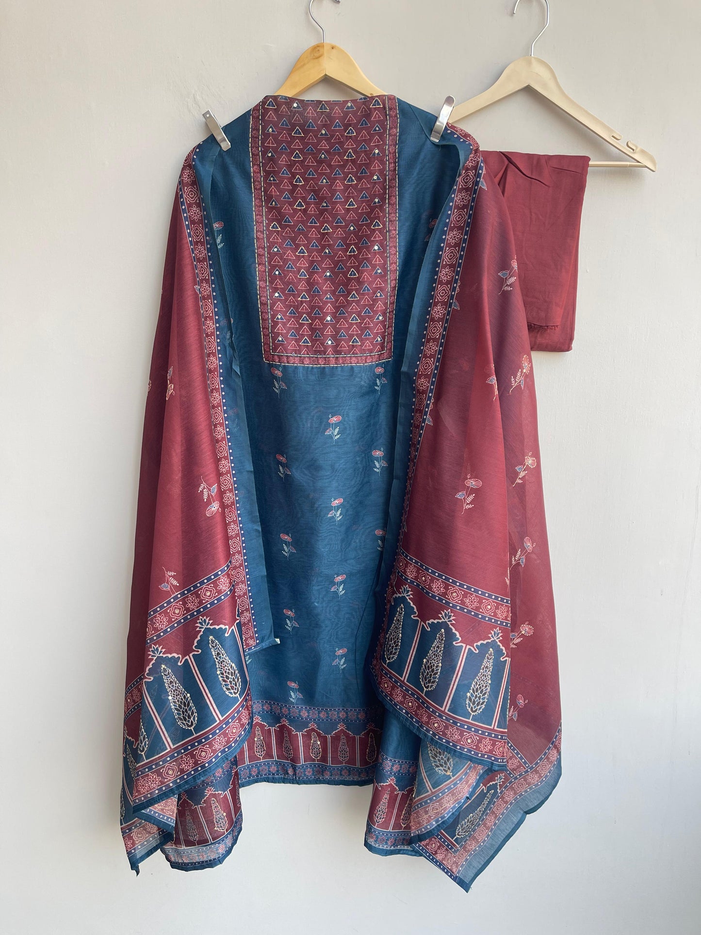 Mul Chanderi Unstitched Ladies Suit RC-18882 – view 4