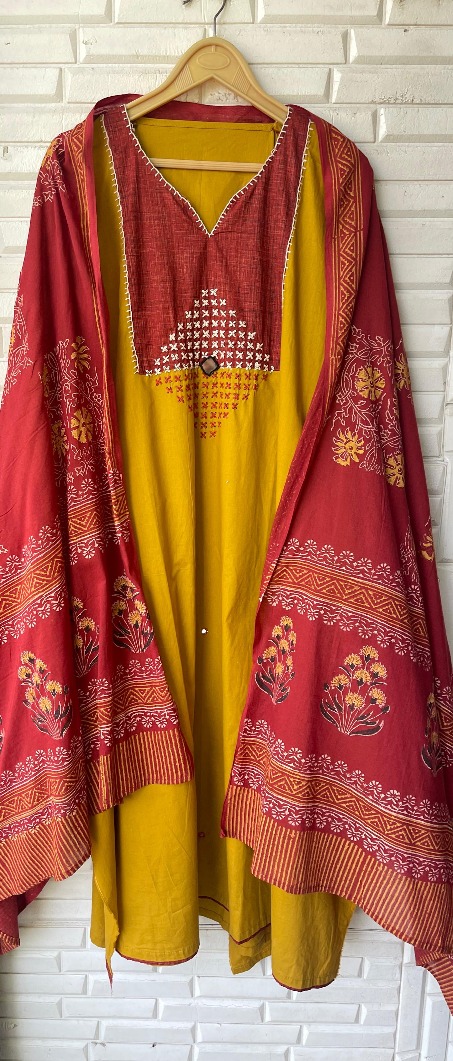 Pure cotton unstitched ladies suit Rc17745 (a)