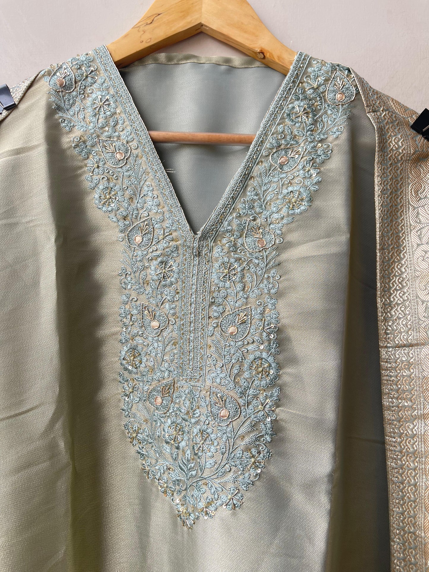 Pure Giraffe shimmer silk unstitched ladies suit