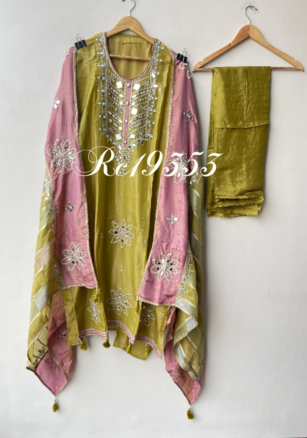 Shimmer silk unstitched ladies suit