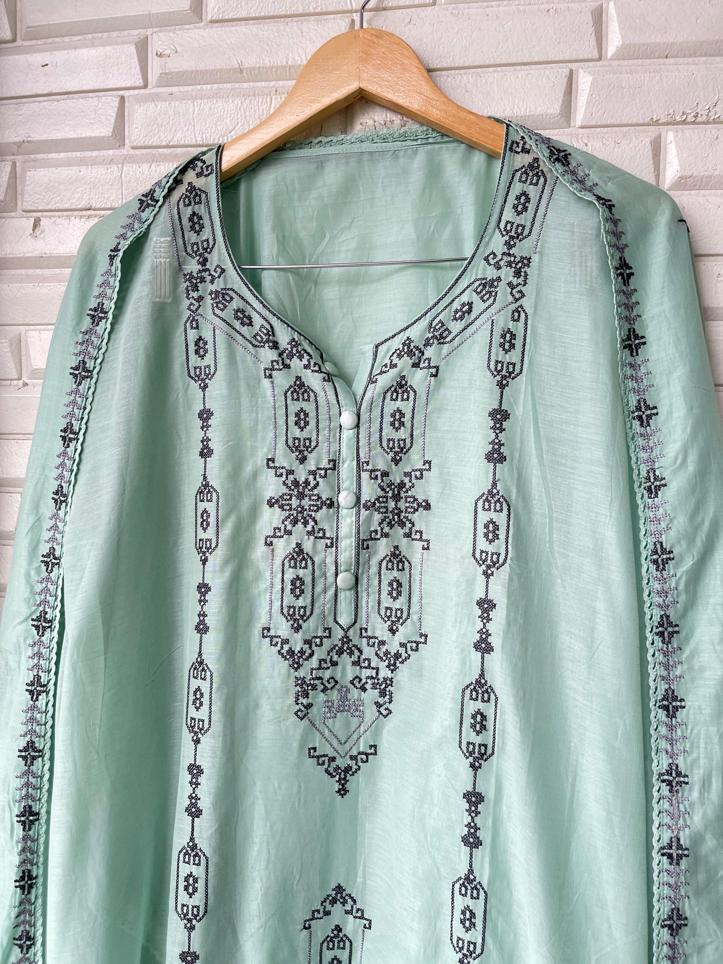 Mul chanderi unstitched ladies suit Rc17451