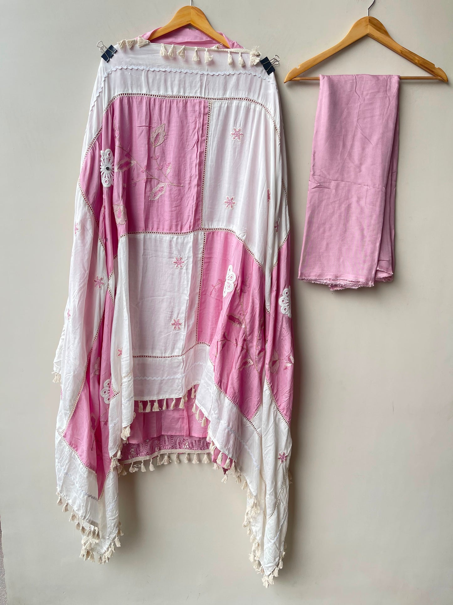 Mul chanderi unstitched ladies suit Rc19130 (c)