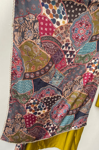 Exquisite Glaze Cotton Printed Fabric Unstitched Suit Set