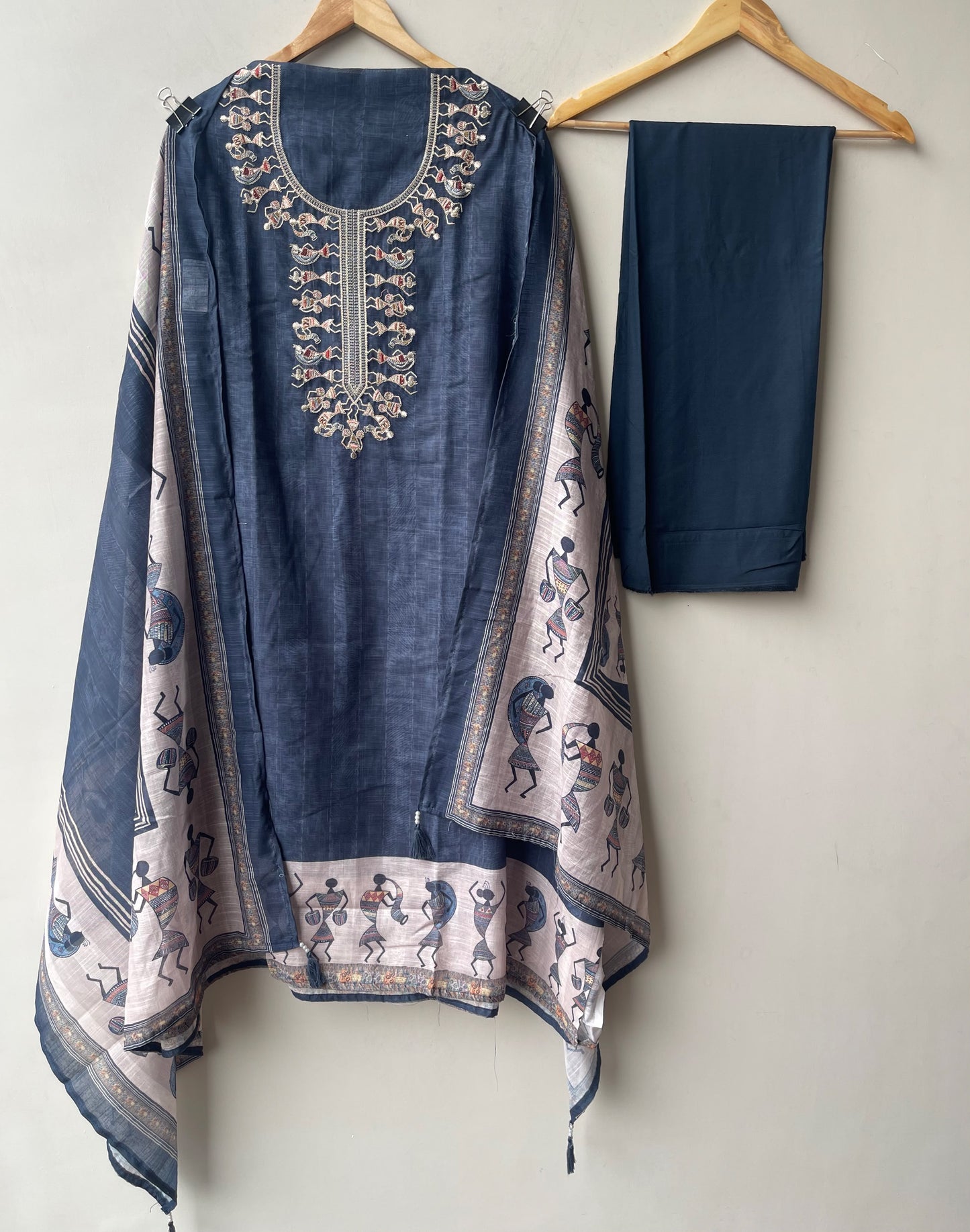 Mul chanderi printed ladies unstitched suit Rc19193