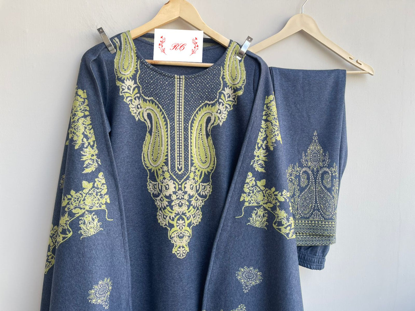 Woolen weaved winter ladies readymade suit Rc18146