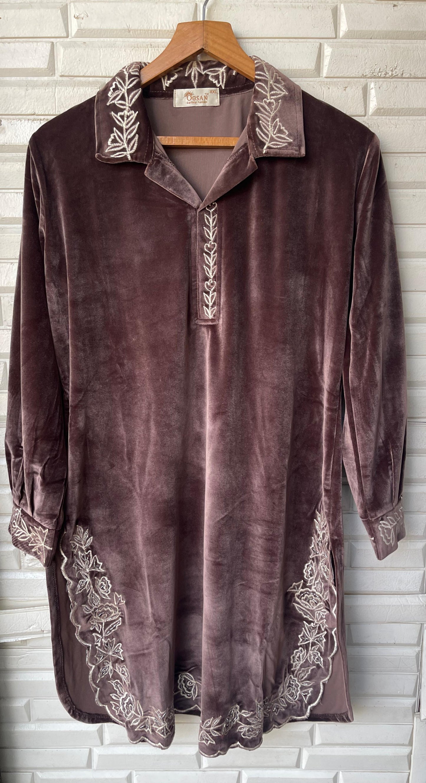 Velvet fully stitched winter ladies coord set Rc17998