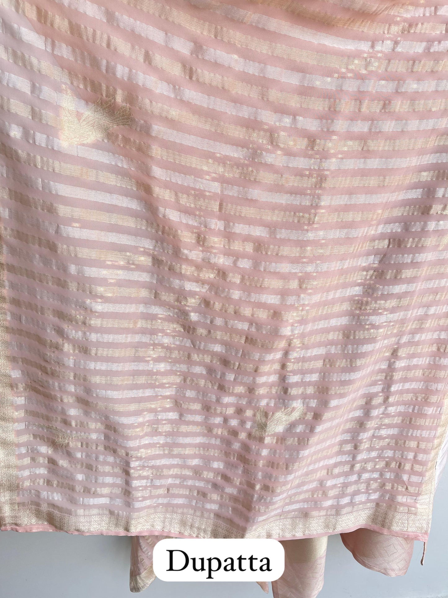 Self shimmer jiraffe silk unstitched ladies suit Rc18484