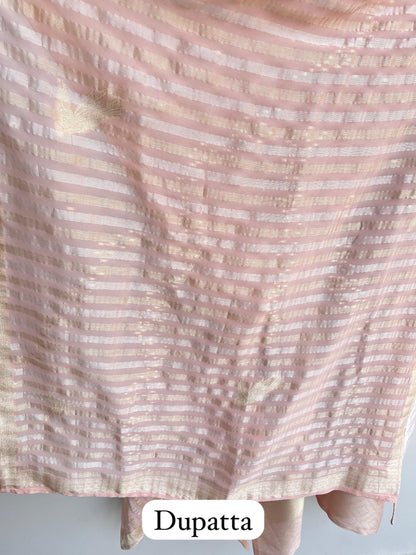 Self shimmer jiraffe silk unstitched ladies suit Rc18484